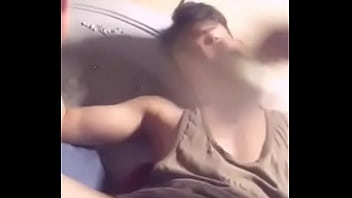 Videos porno gay vende su virginidad por dinero